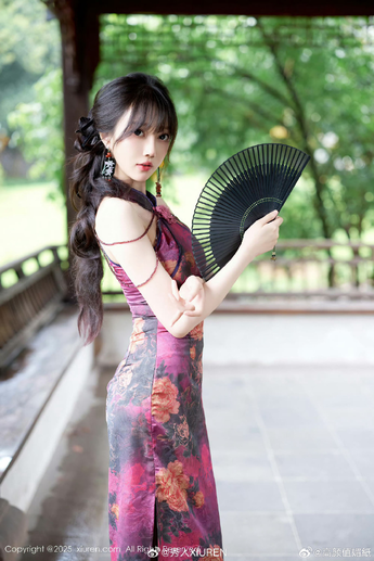 超碰app主界面展示